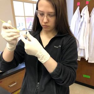 Meet your Posher, Joni